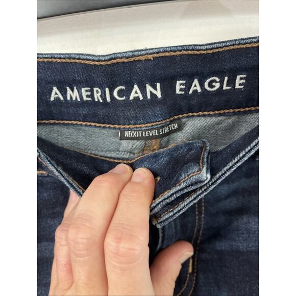 NEW American Eagle Womens Denim Midi Shorts Size 8 Next Level Stretch Distressed - Picture 2 of 4